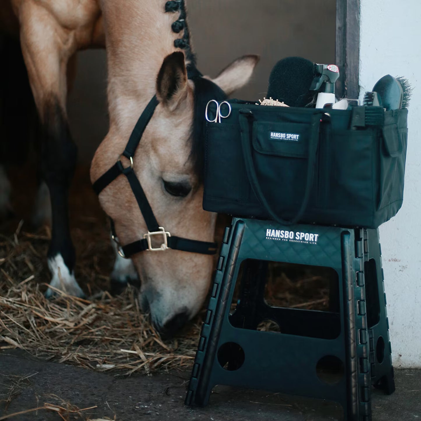 Hansbo Sport Groomingbag vikbar